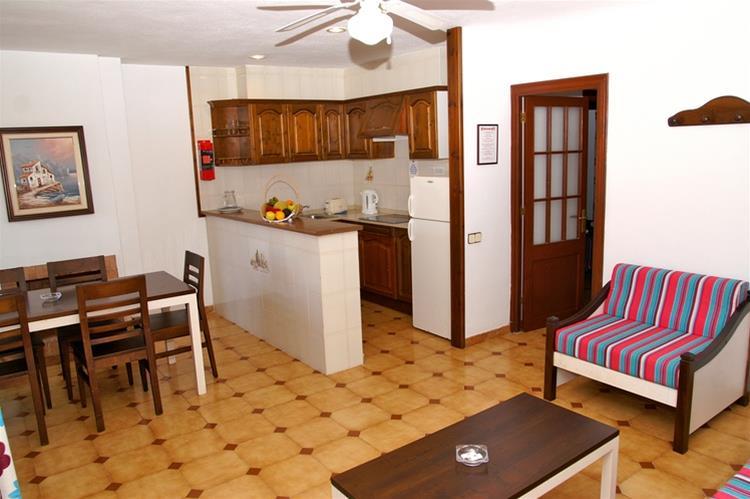 Bahia Park Hotel Cala En Porter  Beltér fotó