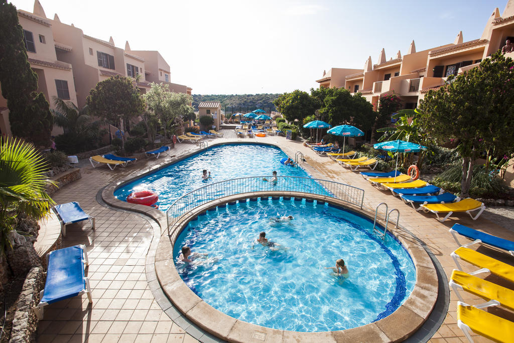 Bahia Park Hotel Cala En Porter  Kültér fotó