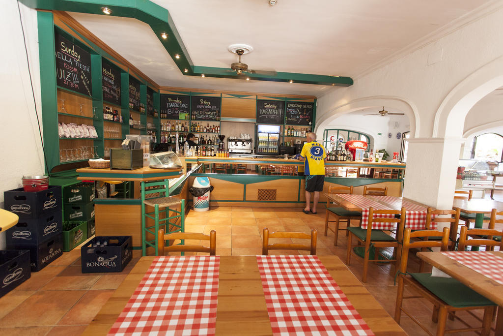 Bahia Park Hotel Cala En Porter  Kültér fotó
