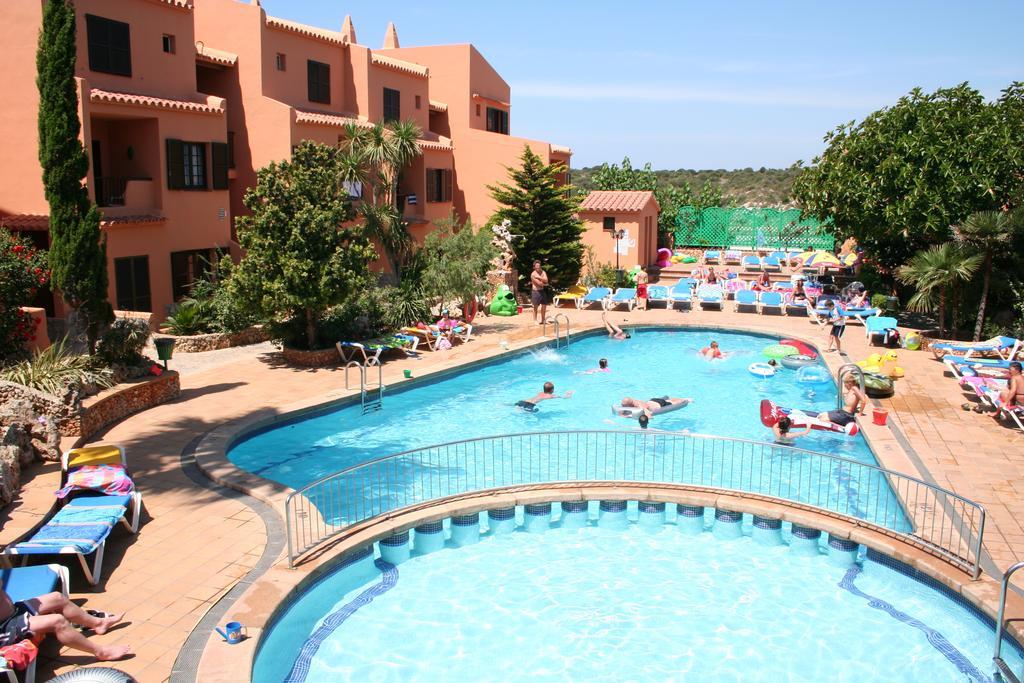 Bahia Park Hotel Cala En Porter  Kültér fotó