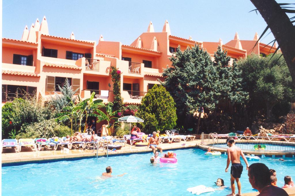 Bahia Park Hotel Cala En Porter  Kültér fotó
